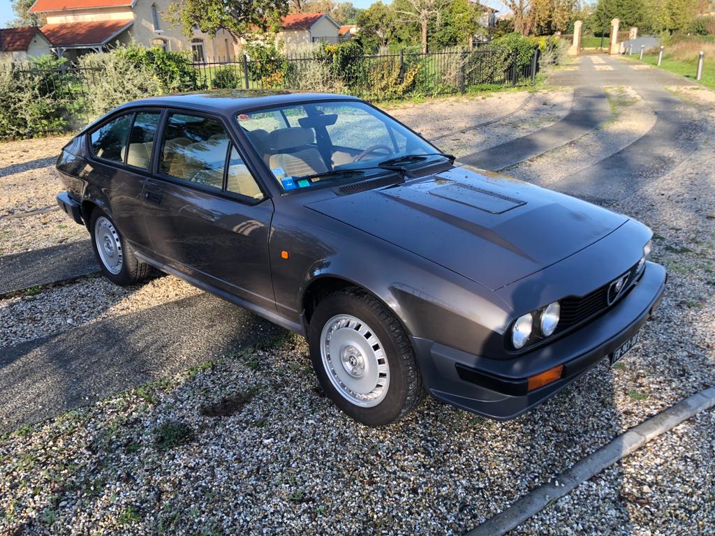 Alfa Romeo Alfetta GTV