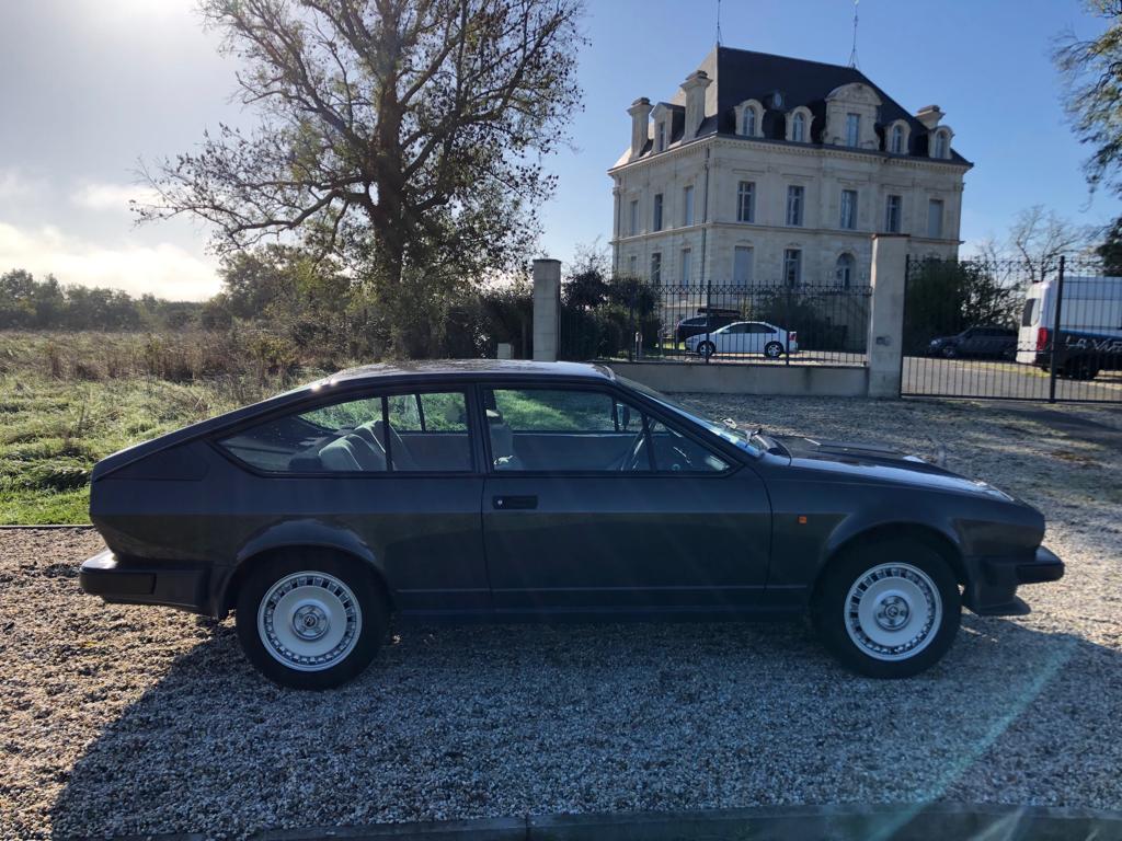 Alfa Romeo Alfetta GTV