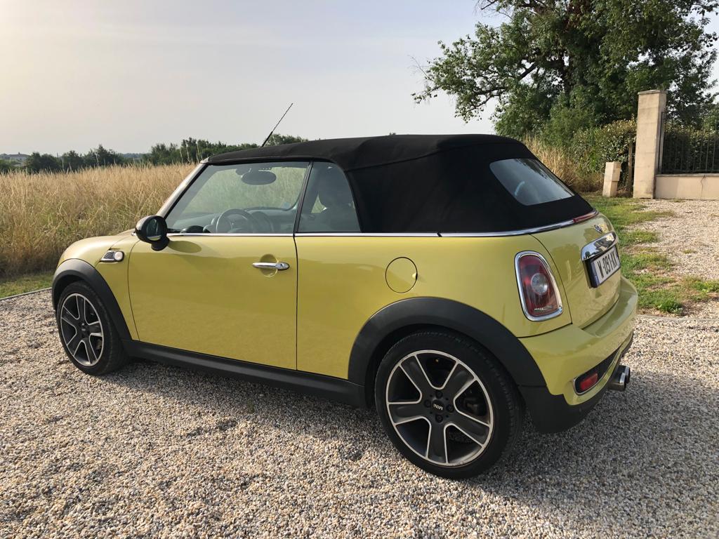 MINI Cooper S Cabriolet